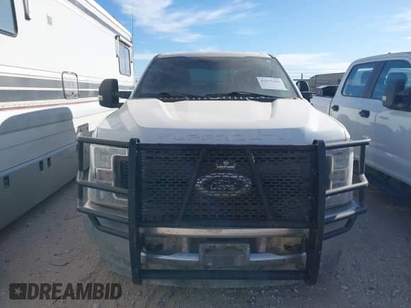 2018 Ford F-250 XL с VIN 1FT7W2B63JEC57006, выставлен на аукционе IAAI как лот 41675680 с пробегом 146 247 миль миль и . История ставок и продаж доступна на DreamBid. Изображение 12.