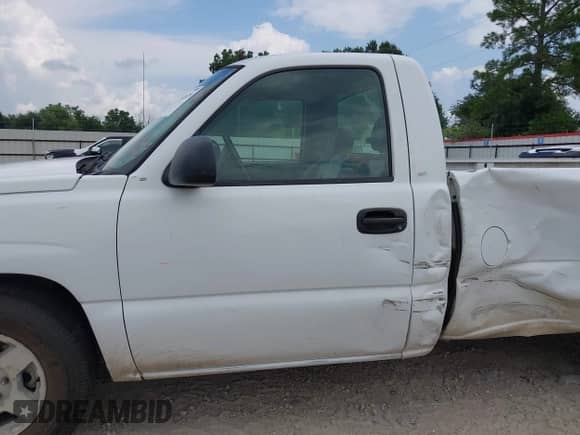 2005 Chevrolet Silverado 1500 Work Truck с VIN 1GCEC14V15Z190743, выставлен на аукционе IAAI как лот 43042629 с пробегом 102 189 миль миль и . История ставок и продаж доступна на DreamBid. Изображение 14.