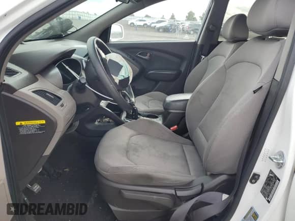 2015 Hyundai Tucson GLS с VIN KM8JTCAF6FU061544, выставлен на аукционе Copart как лот 84834265 с пробегом Не указан миль и Списание • Salvage title. История ставок и продаж доступна на DreamBid. Изображение 7.