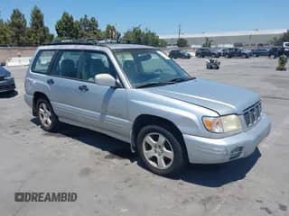2002 Subaru Forester S with VIN JF1SF656X2H723680, listed as a IAAI auction lot 42789069 with 191,283 mi miles and . Bid and sale history available at DreamBid. Image 1.