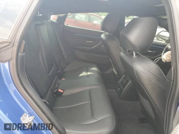 2018 BMW 4 Series 440i xDrive с VIN WBA4J7C5XJBM74121, выставлен на аукционе Copart как лот 59019455 с пробегом 62 877 миль миль и Списание • Salvage title. История ставок и продаж доступна на DreamBid. Изображение 10.