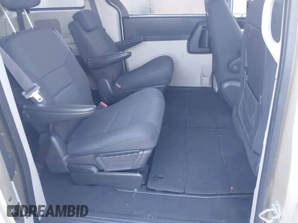 2010 Dodge Grand Caravan Crew with VIN 2D4RN6DX4AR477799, listed as a IAAI auction lot 43430280 with 179,681 mi miles and . Bid and sale history available at DreamBid. Image 8.