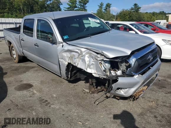 2012 Toyota Tacoma with VIN 3TMMU4FN6CM045381, listed as a Copart auction lot 70672235 with 174,354 mi miles and Salvage title. Bid and sale history available at DreamBid. Image 4.