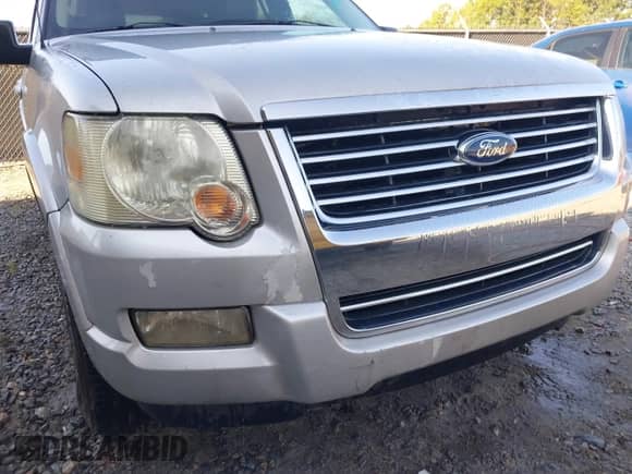 2010 Ford Explorer XLT с VIN 1FMEU6DEXAUA28915, выставлен на аукционе IAAI как лот 43025231 с пробегом 320 289 миль миль и . История ставок и продаж доступна на DreamBid. Изображение 6.