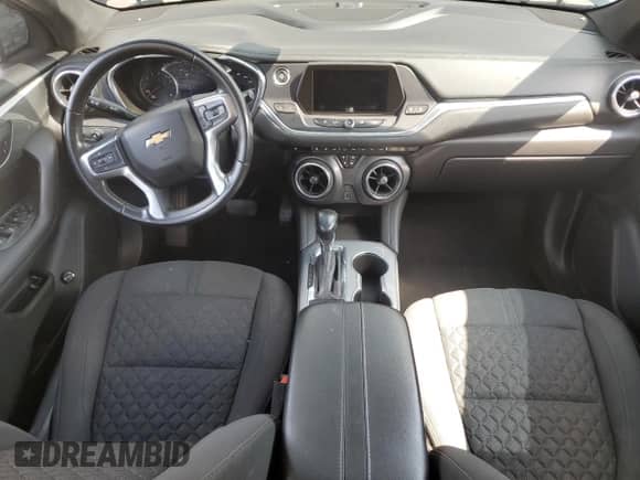 2020 Chevrolet Blazer LT с VIN 3GNKBBRA8LS539173, выставлен на аукционе Copart как лот 64377205 с пробегом 169 042 миль миль и Списание • Salvage title. История ставок и продаж доступна на DreamBid. Изображение 8.