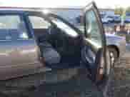 1996 Toyota Camry LE with VIN JT2BF12K0T0158833, listed as a IAAI auction lot 43212903 with 288,605 mi miles and . Bid and sale history available at DreamBid. Image 5.