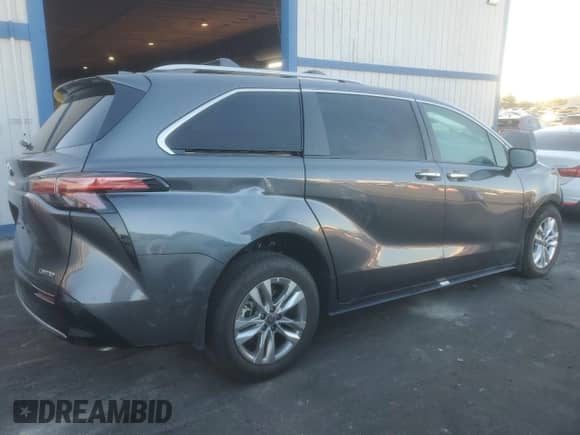 2025 Toyota Sienna Limited с VIN 5TDZSKFC4SS205139, выставлен на аукционе Copart как лот 81663155 с пробегом Не указан миль и Списание • Salvage title. История ставок и продаж доступна на DreamBid. Изображение 3.