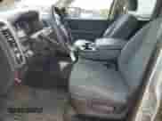 2017 Ram 1500 Tradesman z VIN 1C6RR7FT9HS589807, wystawiony jako Copart lot #68093045 z przebiegiem 117 770 mil mil oraz Szkoda całkowita • Salvage title. Historia ofert i sprzedaży dostępna na DreamBid. Obrazek 7.