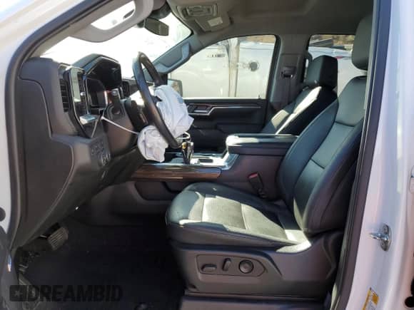 2022 Chevrolet Silverado 1500 RST z VIN 1GCUDEET9NZ568868, wystawiony jako Copart lot #41920785 z przebiegiem 22 897 mil mil oraz Szkoda całkowita • Salvage title. Historia ofert i sprzedaży dostępna na DreamBid. Obrazek 7.