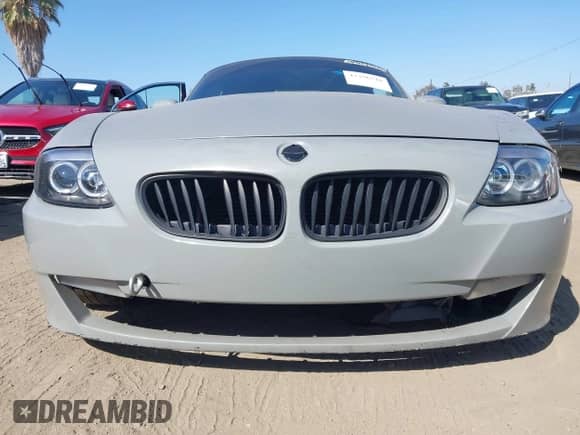2007 BMW Z4 с VIN 4USDU53557LF77803, выставлен на аукционе IAAI как лот 43396516 с пробегом 160 600 миль миль и . История ставок и продаж доступна на DreamBid. Изображение 6.