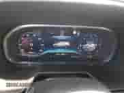 2023 Chevrolet Suburban LT z VIN 1GNSKCKD4PR204186, wystawiony jako Copart lot #57835905 z przebiegiem 59 858 mil mil oraz Czysty tytuł • Clean title. Historia ofert i sprzedaży dostępna na DreamBid. Obrazek 9.