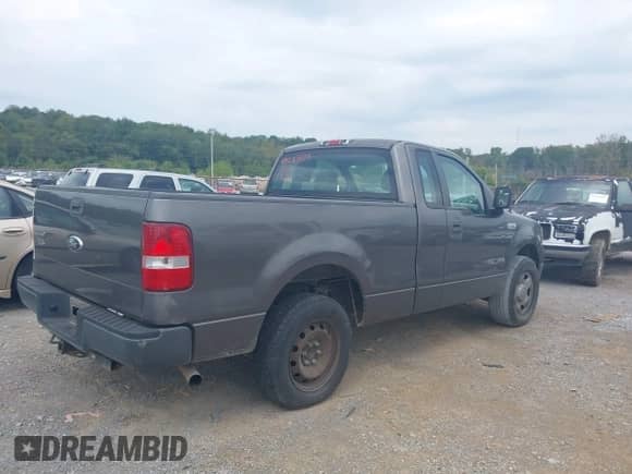 2008 Ford F-150 XL with VIN 1FTRF12218KB20030, listed as a IAAI auction lot 43283809 with 239,672 mi miles and . Bid and sale history available at DreamBid. Image 4.