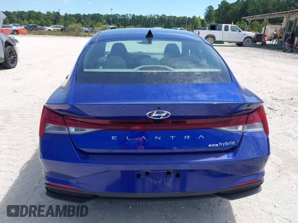 2022 Hyundai Elantra Blue z VIN KMHLM4AJ0NU028747, wystawiony jako IAAI lot #43112617 z przebiegiem 14 529 mil mil oraz . Historia ofert i sprzedaży dostępna na DreamBid. Obrazek 16.
