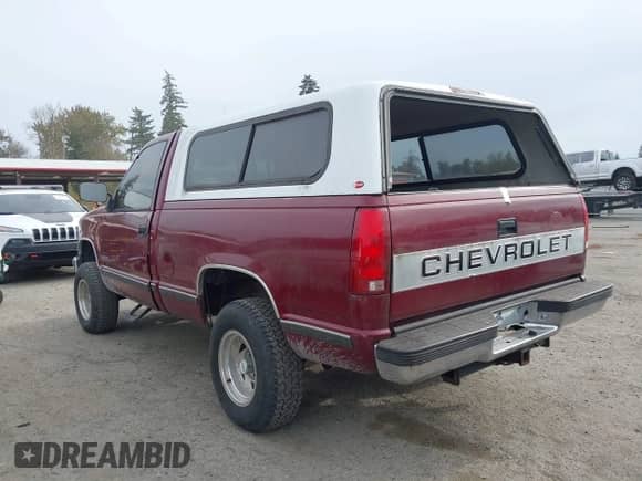 1989 Chevrolet Silverado 1500 с VIN 1GCDC14K0KZ157794, выставлен на аукционе IAAI как лот 43495850 с пробегом 156 404 миль миль и . История ставок и продаж доступна на DreamBid. Изображение 3.