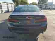 2023 BMW 5 Series 530e z VIN WBA13AG00PCL18942, wystawiony jako Copart lot #84480184 z przebiegiem 34 888 mil mil oraz Nie do naprawy • Non repairable. Historia ofert i sprzedaży dostępna na DreamBid. Obrazek 6.