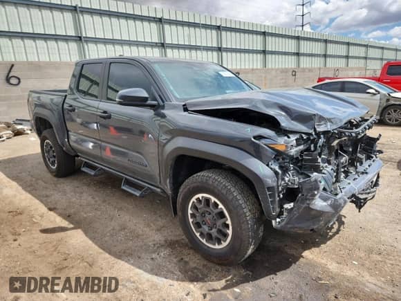 2024 Toyota Tacoma TRD Off Road with VIN 3TMLB5JN7RM003373, listed as a Copart auction lot 69316065 with 45,905 mi miles and Salvage title. Bid and sale history available at DreamBid. Image 4.