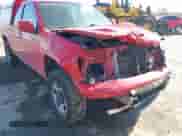 2012 Chevrolet Colorado Work Truck z VIN 1GCJTBFE1C8129770, wystawiony jako IAAI lot #41508765 z przebiegiem 220 492 mil mil oraz . Historia ofert i sprzedaży dostępna na DreamBid. Obrazek 6.
