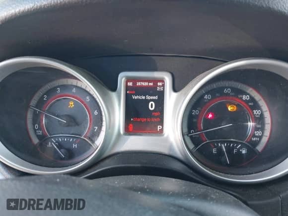 2014 Dodge Journey SXT with VIN 3C4PDCBG7ET101268, listed as a IAAI auction lot 43288078 with 257,620 mi miles and . Bid and sale history available at DreamBid. Image 7.