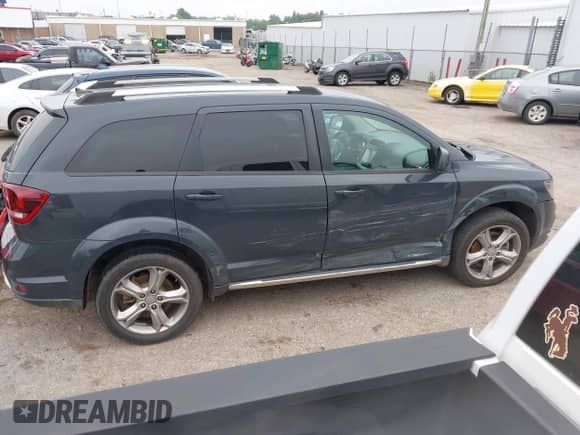 2017 Dodge Journey Crossroad with VIN 3C4PDCGG2HT695958, listed as a IAAI auction lot 42425368 with 112,705 mi miles and . Bid and sale history available at DreamBid. Image 13.