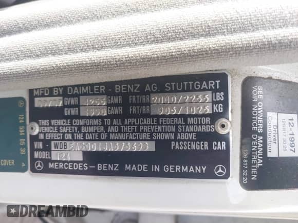1988 Mercedes-Benz 300 E z VIN WDBEA30D1JA575693, wystawiony jako IAAI lot #41869752 z przebiegiem 194 340 mil mil oraz . Historia ofert i sprzedaży dostępna na DreamBid. Obrazek 9.