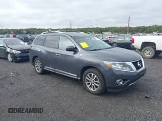 2013 Nissan Pathfinder SL with VIN 5N1AR2MM2DC603194, listed as a IAAI auction lot 43436357 with 167,212 mi miles and . Bid and sale history available at DreamBid. Image 1.