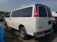 2019 Chevrolet Express Passenger LT с VIN 1GAZGMFP7K1291732, выставлен на аукционе Copart как лот 59741345 с пробегом 155 975 миль миль и Списание • Salvage title. История ставок и продаж доступна на DreamBid. Изображение 2.