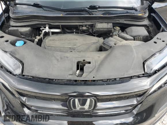 2021 Honda Pilot Black Edition with VIN 5FNYF6H75MB043522, listed as a Copart auction lot 70170255 with 111,877 mi miles and Salvage title. Bid and sale history available at DreamBid. Image 12.