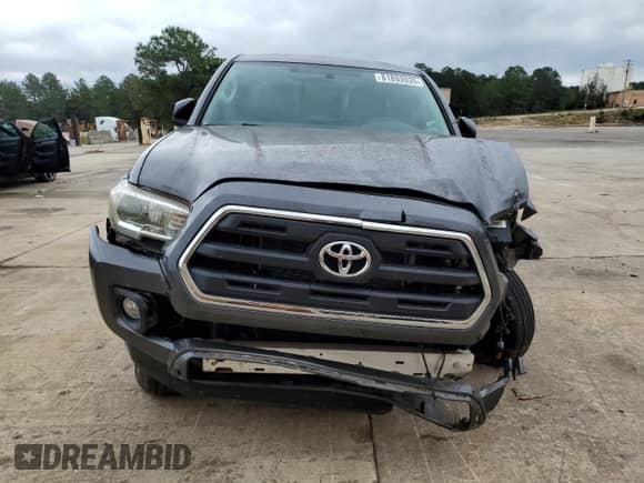 2016 Toyota Tacoma SR5 with VIN 5TFRX5GN8GX059008, listed as a Copart auction lot 81893935 with 11,203 mi miles and Salvage title. Bid and sale history available at DreamBid. Image 5.