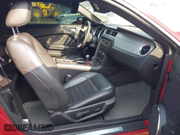 2011 Ford Mustang GT с VIN 1ZVBP8CF0B5150874, выставлен на аукционе IAAI как лот 42941675 с пробегом 86 047 миль миль и . История ставок и продаж доступна на DreamBid. Изображение 5.