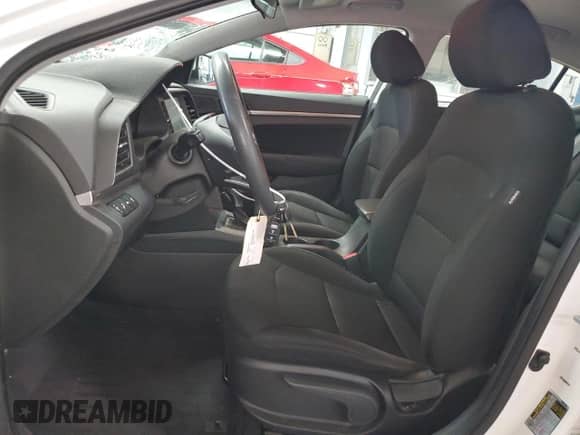2019 Hyundai Elantra Limited с VIN 5NPD84LF1KH455480, выставлен на аукционе Copart как лот 65740135 с пробегом 26 666 миль миль и Списание • Salvage title. История ставок и продаж доступна на DreamBid. Изображение 7.