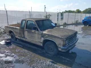 1983 Chevrolet S-10 с VIN 1GCCS14B6D0141914, выставлен на аукционе IAAI как лот 43111918 с пробегом 72 649 миль миль и . История ставок и продаж доступна на DreamBid. Изображение 1.