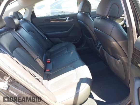 2015 Hyundai Sonata Sport с VIN 5NPE34AF0FH125339, выставлен на аукционе IAAI как лот 43019840 с пробегом 59 167 миль миль и . История ставок и продаж доступна на DreamBid. Изображение 8.