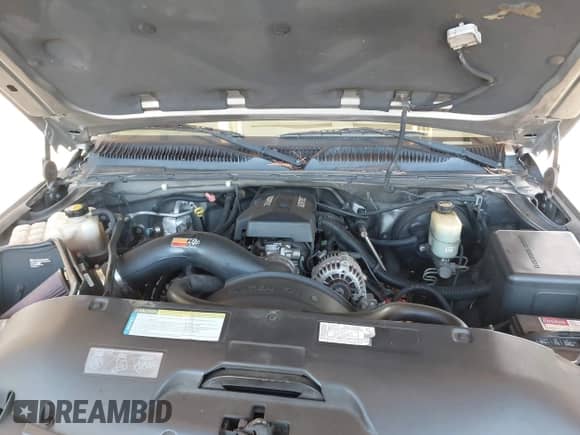 2000 Chevrolet Silverado 1500 LS with VIN 1GCEC19T5YZ349971, listed as a IAAI auction lot 43292151 with 176,725 mi miles and . Bid and sale history available at DreamBid. Image 10.