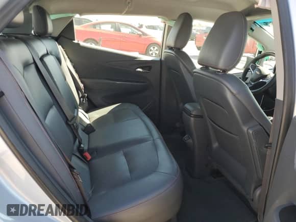 2017 Chevrolet Bolt EV Premier с VIN 1G1FX6S00H4152881, выставлен на аукционе Copart как лот 81529675 с пробегом 74 308 миль миль и Списание • Salvage title. История ставок и продаж доступна на DreamBid. Изображение 10.