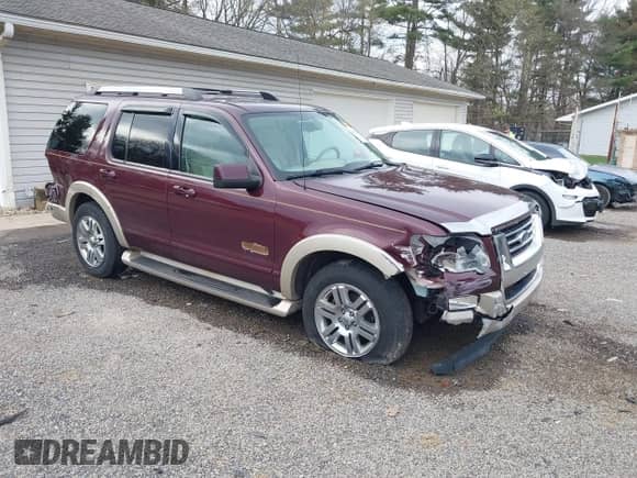 2006 Ford Explorer Eddie Bauer с VIN 1FMEU74846ZA09335, выставлен на аукционе IAAI как лот 41986862 с пробегом 139 406 миль миль и . История ставок и продаж доступна на DreamBid. Изображение 1.