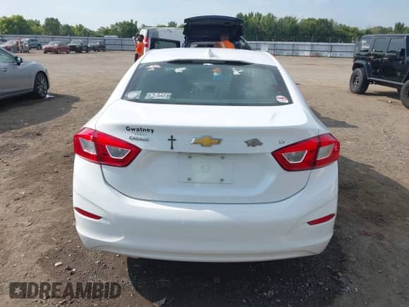 2018 Chevrolet Cruze LT с VIN 1G1BE5SM8J7243855, выставлен на аукционе IAAI как лот 42967789 с пробегом 135 895 миль миль и . История ставок и продаж доступна на DreamBid. Изображение 16.