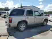 2004 Chevrolet Tahoe LT z VIN 1GNEK13Z44J324379, wystawiony jako Copart lot #68244755 z przebiegiem 287 450 mil mil oraz Czysty tytuł • Clean title. Historia ofert i sprzedaży dostępna na DreamBid. Obrazek 3.