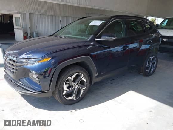 2024 Hyundai Tucson Limited with VIN KM8JECD11RU186529, listed as a IAAI auction lot 43370705 with 11,128 mi miles and . Bid and sale history available at DreamBid. Image 2.