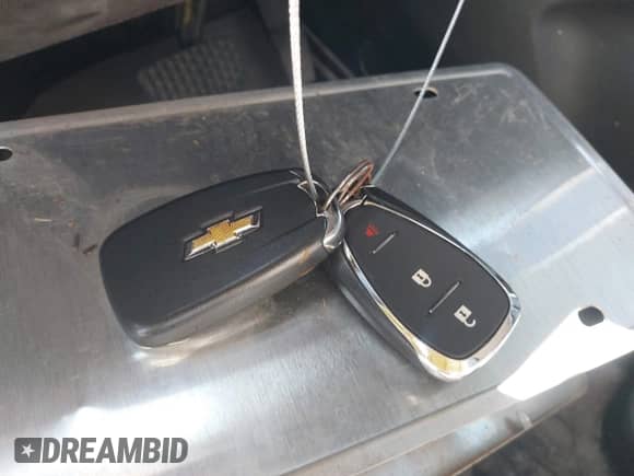 2021 Chevrolet Equinox LS z VIN 2GNAXHEV1M6128772, wystawiony jako IAAI lot #42766845 z przebiegiem Nie podano mil oraz . Historia ofert i sprzedaży dostępna na DreamBid. Obrazek 11.