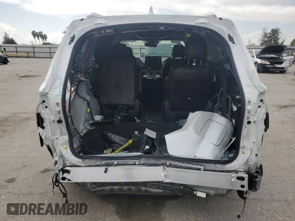 2022 Toyota Sienna Platinum с VIN 5TDESKFC3NS050103, выставлен на аукционе Copart как лот 55167765 с пробегом Не указан миль и Списание • Salvage title. История ставок и продаж доступна на DreamBid. Изображение 6.