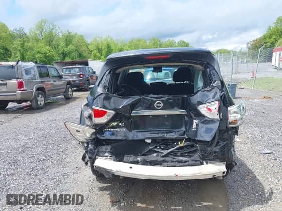 2016 Nissan Pathfinder S with VIN 5N1AR2MM4GC635388, listed as a IAAI auction lot 42240805 with 56,822 mi miles and . Bid and sale history available at DreamBid. Image 15.