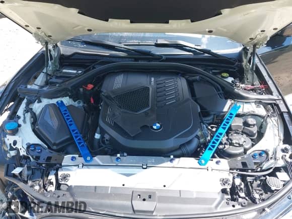 2022 BMW 3 Series M340i z VIN 3MW5U7J06N8C25602, wystawiony jako IAAI lot #43132526 z przebiegiem 73 771 mil mil oraz . Historia ofert i sprzedaży dostępna na DreamBid. Obrazek 10.