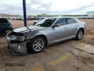 2016 Chrysler 300 C с VIN 2C3CCAEG1GH156364, выставлен на аукционе Copart как лот 81431715 с пробегом 124 271 миль миль и Списание • Salvage title. История ставок и продаж доступна на DreamBid. Изображение 1.