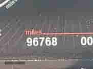 2015 BMW 5 Series 535i Gran Turismo z VIN WBA5M2C51FD872215, wystawiony jako IAAI lot #41787558 z przebiegiem 96 768 mil mil oraz . Historia ofert i sprzedaży dostępna na DreamBid. Obrazek 15.