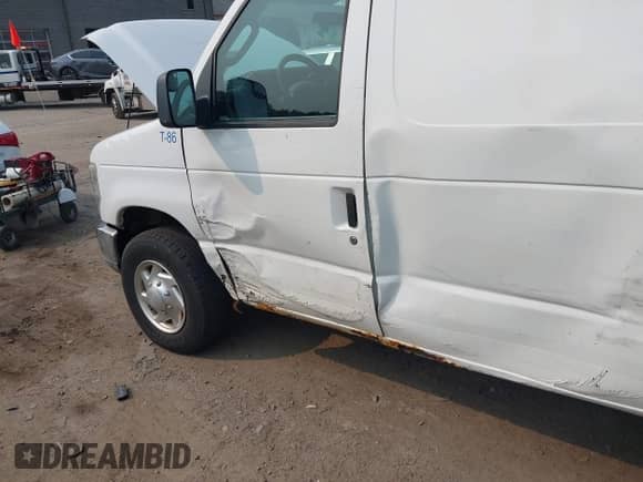 2011 Ford Econoline Cargo Commercial with VIN 1FTSE3EL3BDA08183, listed as a IAAI auction lot 42893861 with 232,872 mi miles and . Bid and sale history available at DreamBid. Image 6.