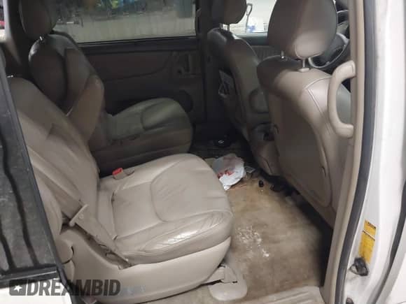 2007 Toyota Sienna XLE z VIN 5TDZK22C57S002919, wystawiony jako IAAI lot #41563961 z przebiegiem 262 988 mil mil oraz . Historia ofert i sprzedaży dostępna na DreamBid. Obrazek 8.