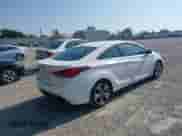 2014 Hyundai Elantra with VIN KMHDH6AHXEU027123, listed as a IAAI auction lot 42782630 with 137,036 mi miles and . Bid and sale history available at DreamBid. Image 4.