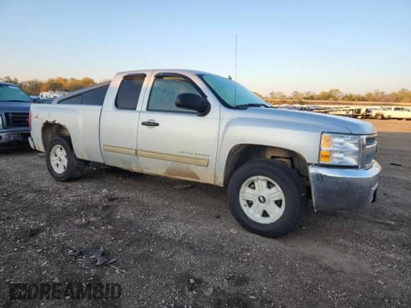 2012 Chevrolet Silverado 1500 LT с VIN 1GCRKSE7XCZ352957, выставлен на аукционе Copart как лот 86615985 с пробегом 137 880 миль миль и Чистый • Clean title. История ставок и продаж доступна на DreamBid. Изображение 4.