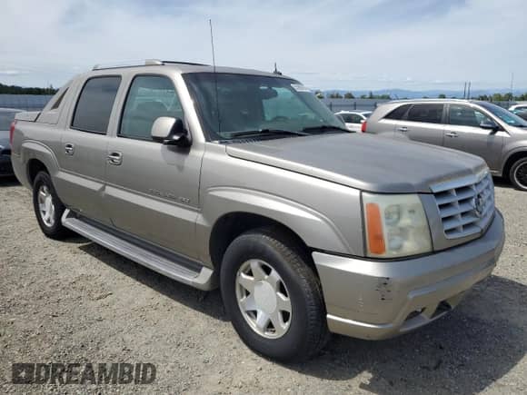 2003 Cadillac Escalade EXT with VIN 3GYEK63N13G207503, listed as a Copart auction lot 55889055 with 244,992 mi miles and Salvage title. Bid and sale history available at DreamBid. Image 4.