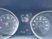 2015 Hyundai Elantra SE z VIN 5NPDH4AE4FH615819, wystawiony jako IAAI lot #43200929 z przebiegiem 190 748 mil mil oraz . Historia ofert i sprzedaży dostępna na DreamBid. Obrazek 7.